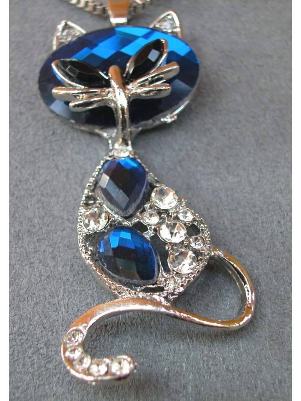 Betsey Johnson Blue Cat Necklace